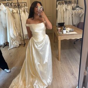 Rouvell Adeline Wedding Dress